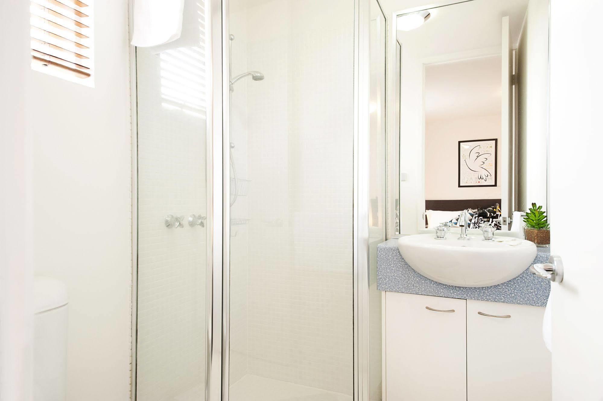 Apartamento Position Perfect Carlton Melburne Exterior foto