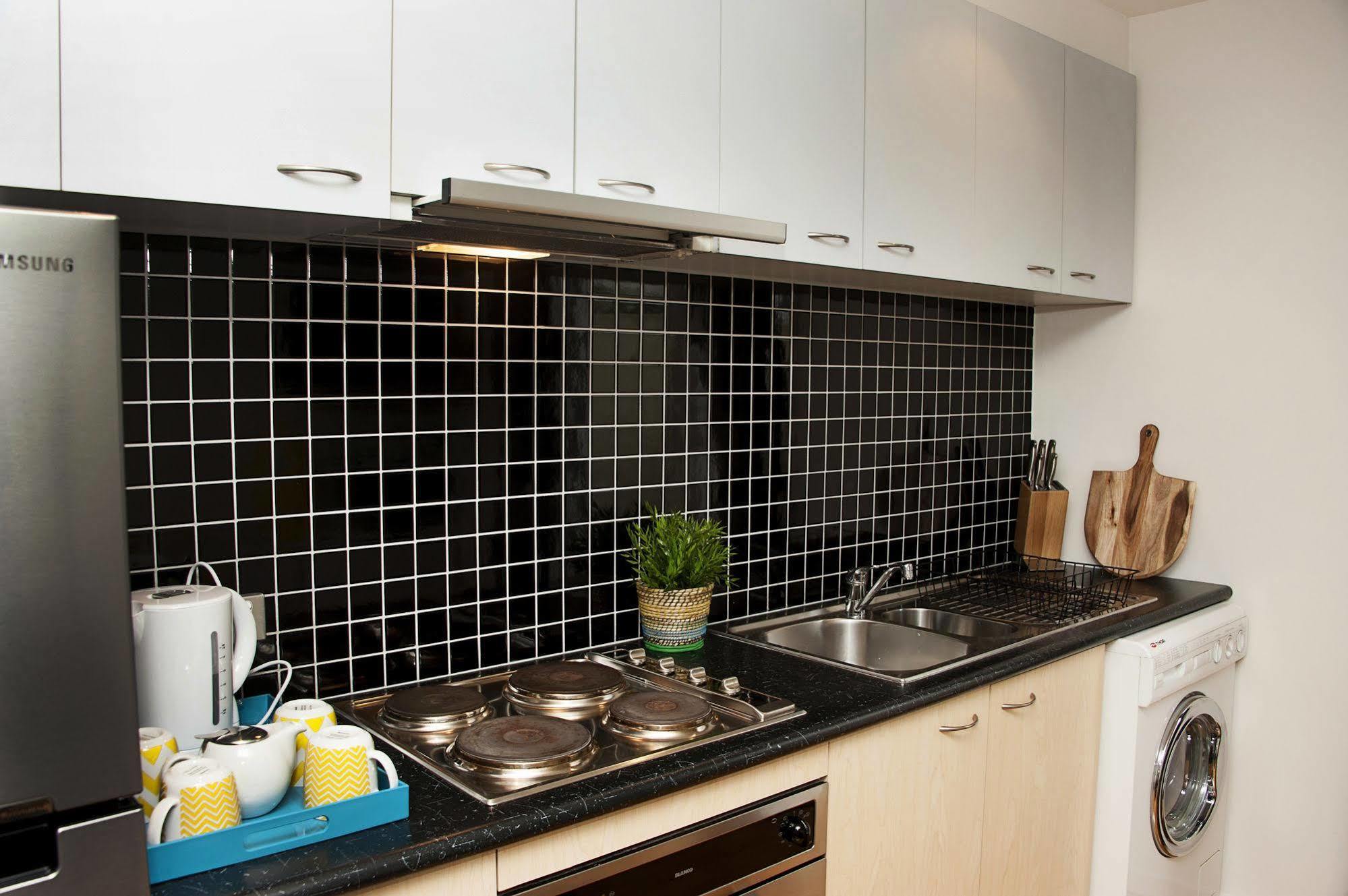 Apartamento Position Perfect Carlton Melburne Exterior foto